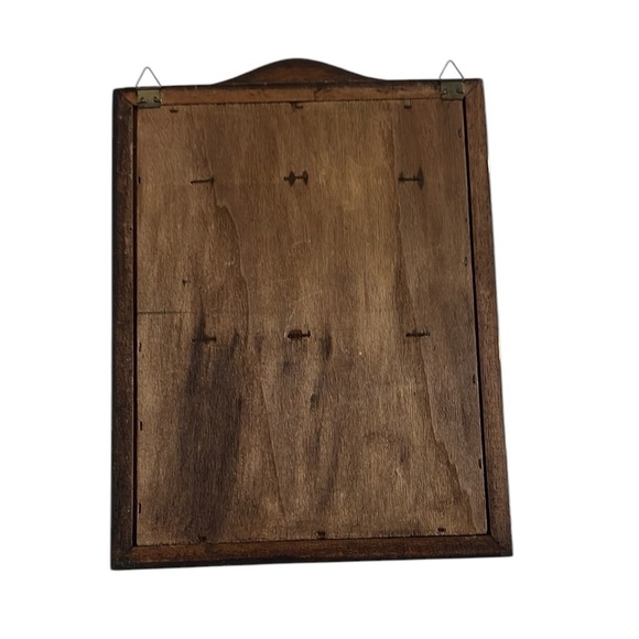 Vintage Key box with Chic Fashion Illustration - Picture 9 of 9